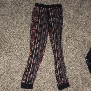 Tribal print leggings